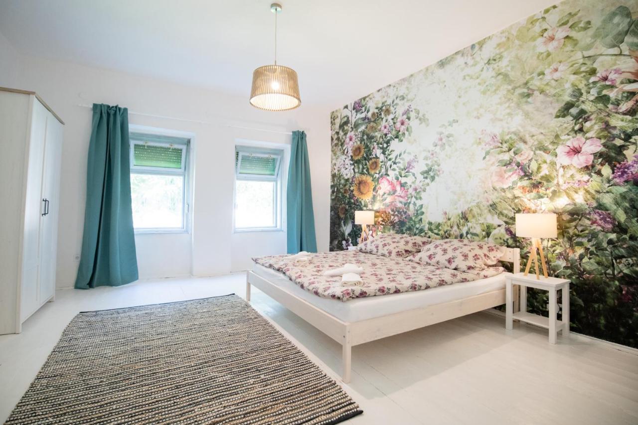 Natura Apartman Tiszafüred Exterior foto