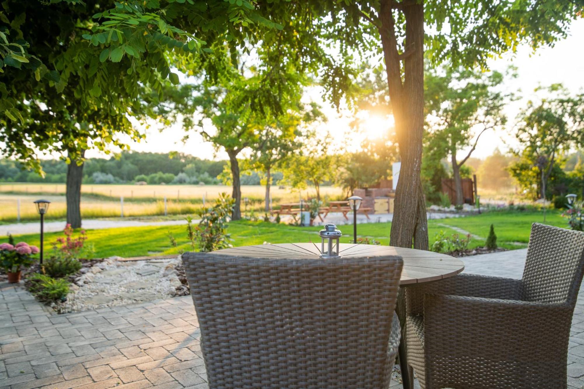 Natura Apartman Tiszafüred Exterior foto