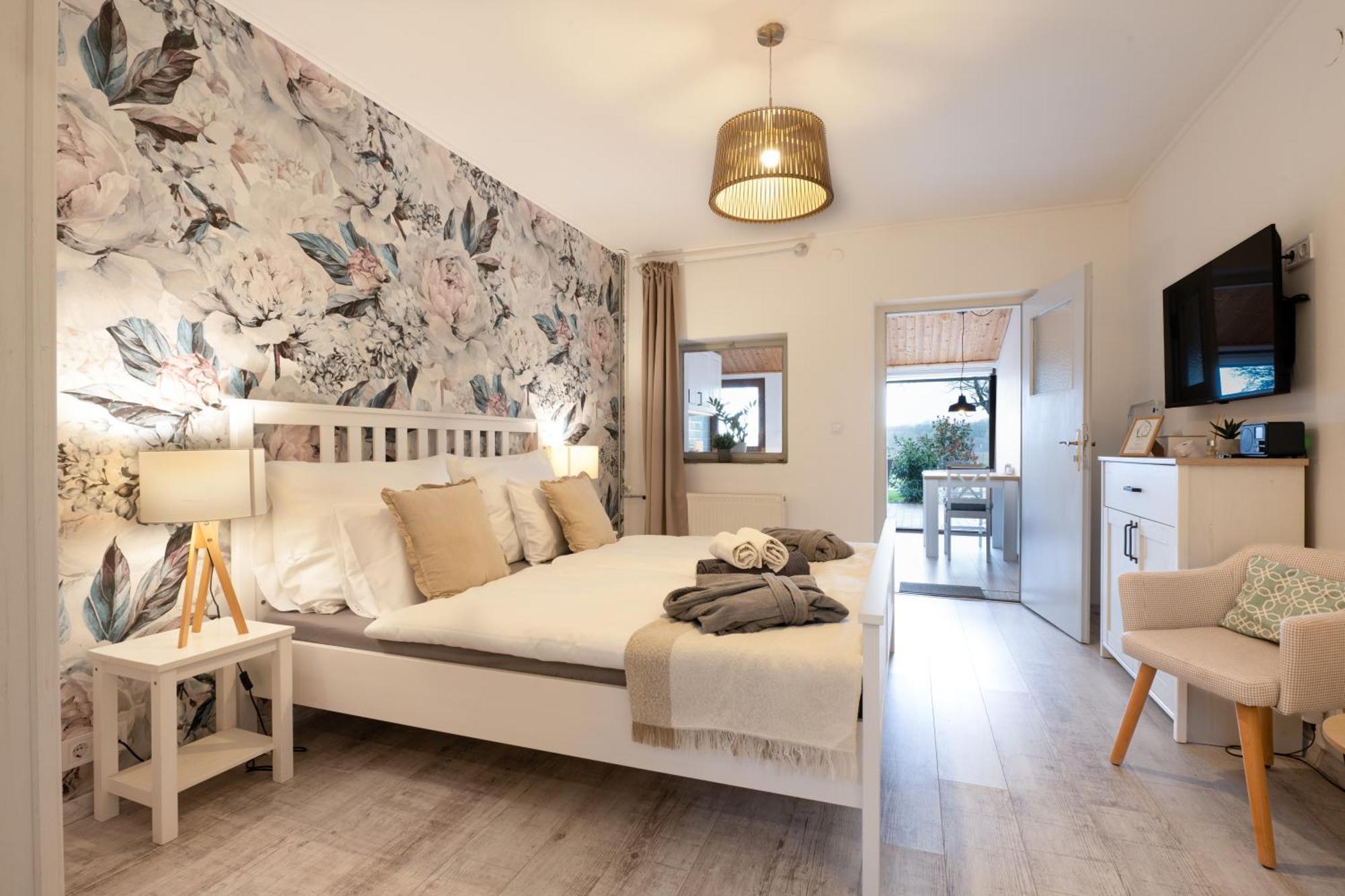 Natura Apartman Tiszafüred Zimmer foto